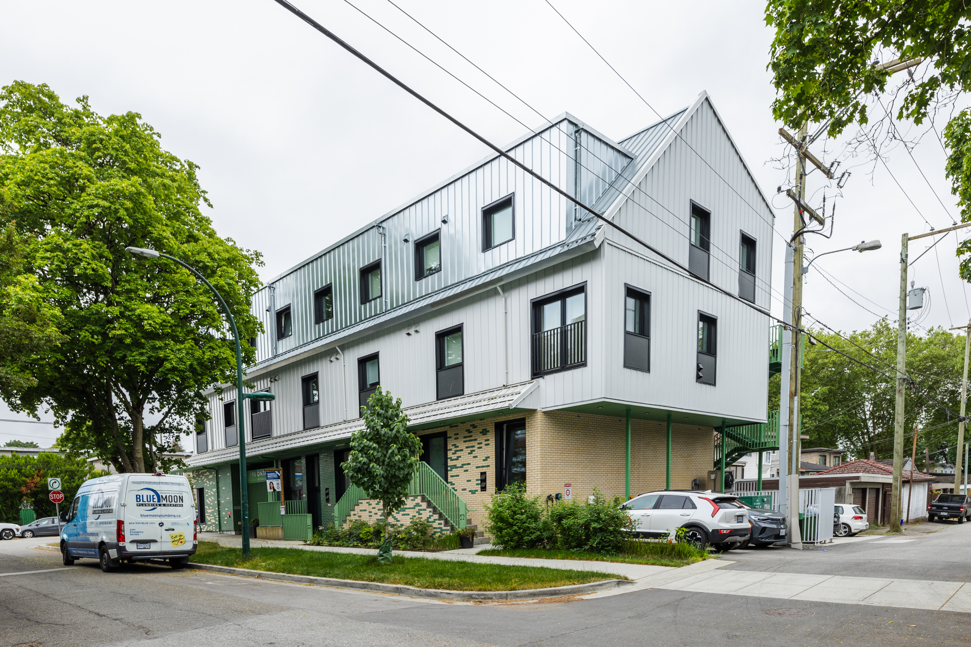 EuroLine Windows TOMO House Project