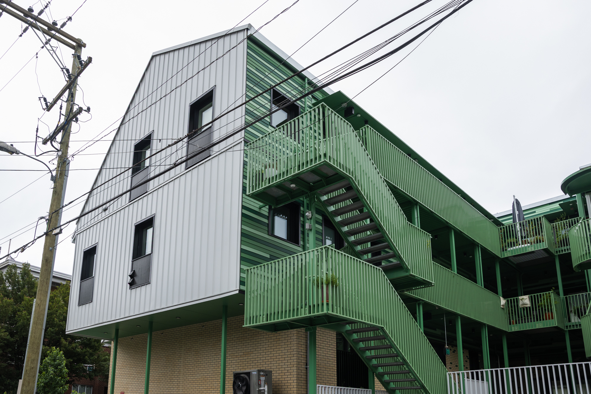 EuroLine Windows TOMO House Project